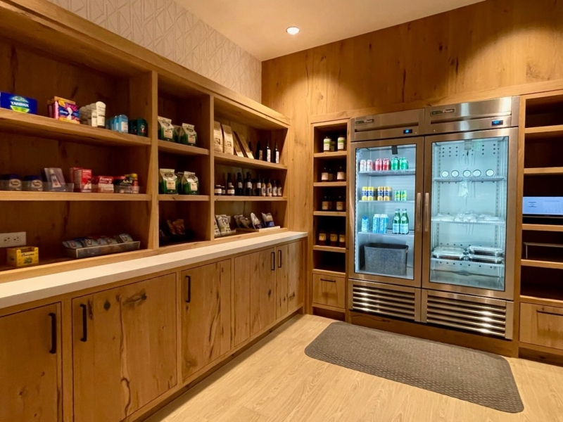 Front Desk & Frontgate Market